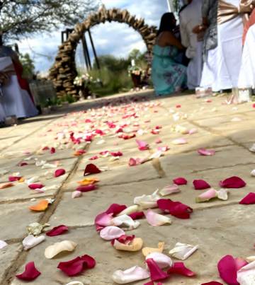 Wedding confetti, Midrand